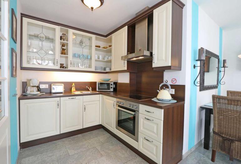 Villa Lena - Wohnung Perlmutt Sellin  외부 사진